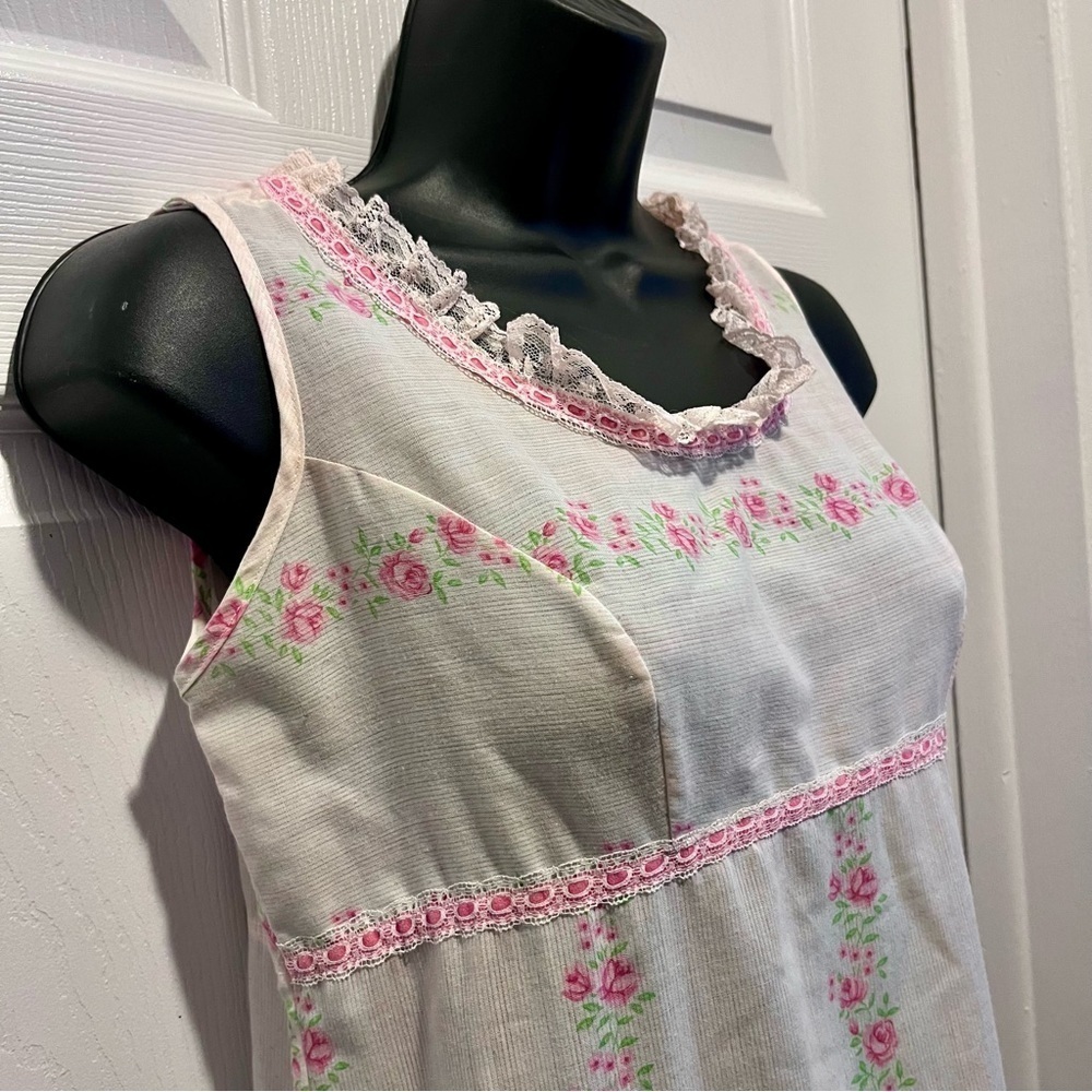 Vintage Alepin Nightgown Floral Pink Size Small Women Lace Long cottagecore - Picture 2 of 4